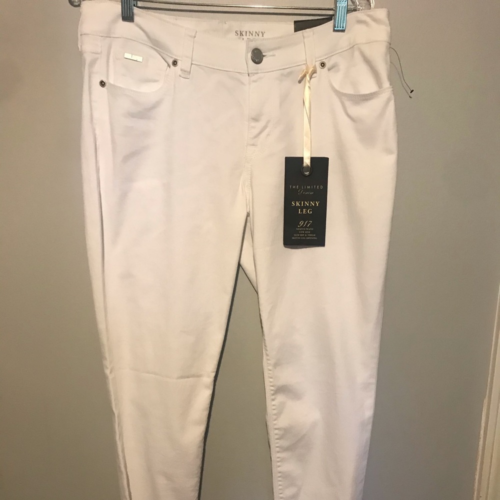 Skinny Jeans / The Limited